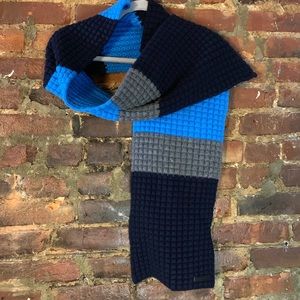 Men’s Burberry scarf